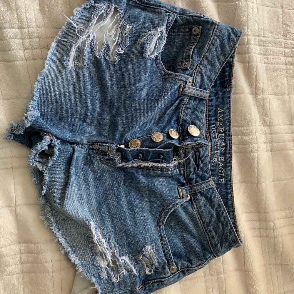 American eagle cut off shorts in a size 00